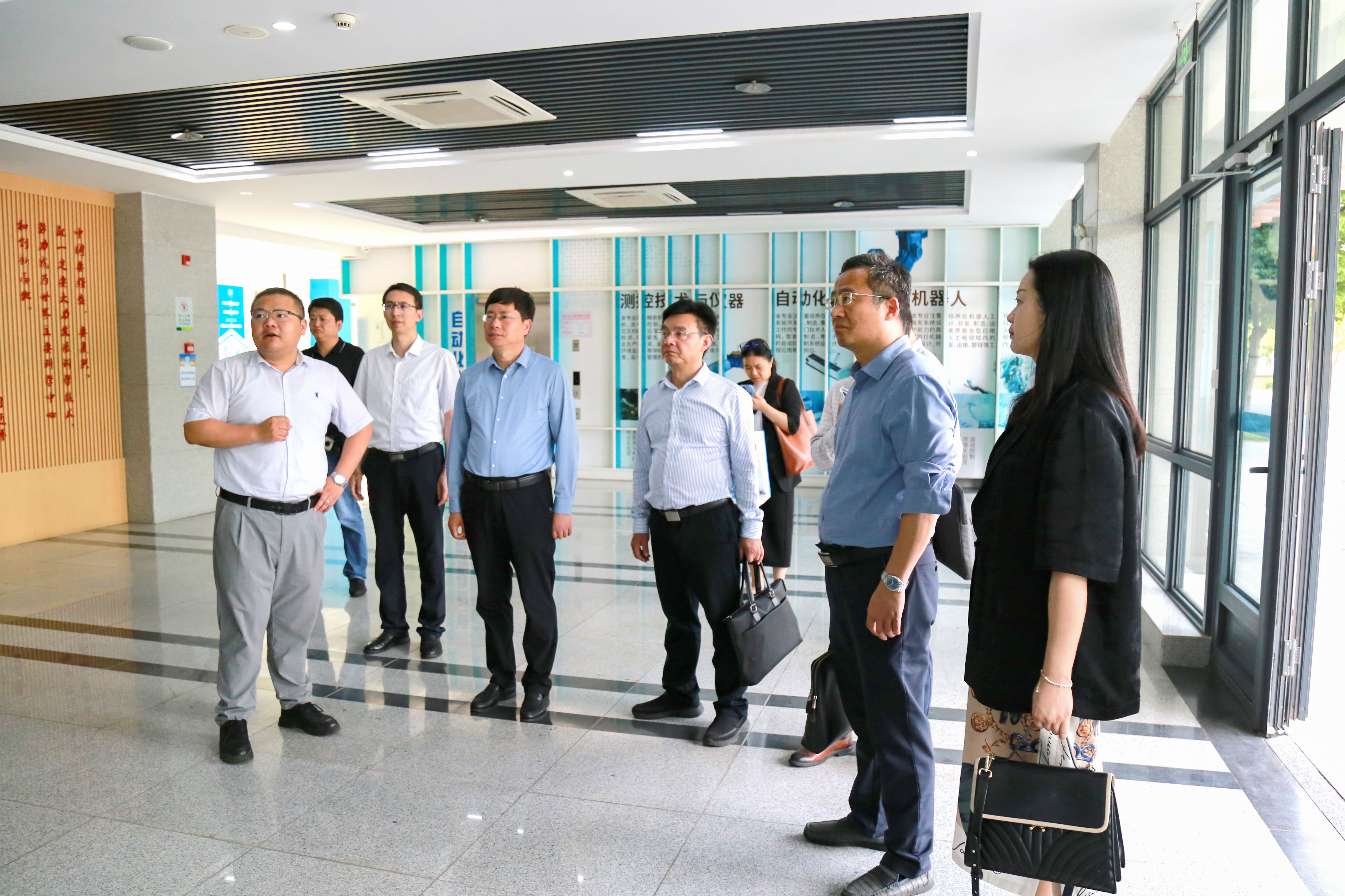 1686706168872172.jpg 005.jpg