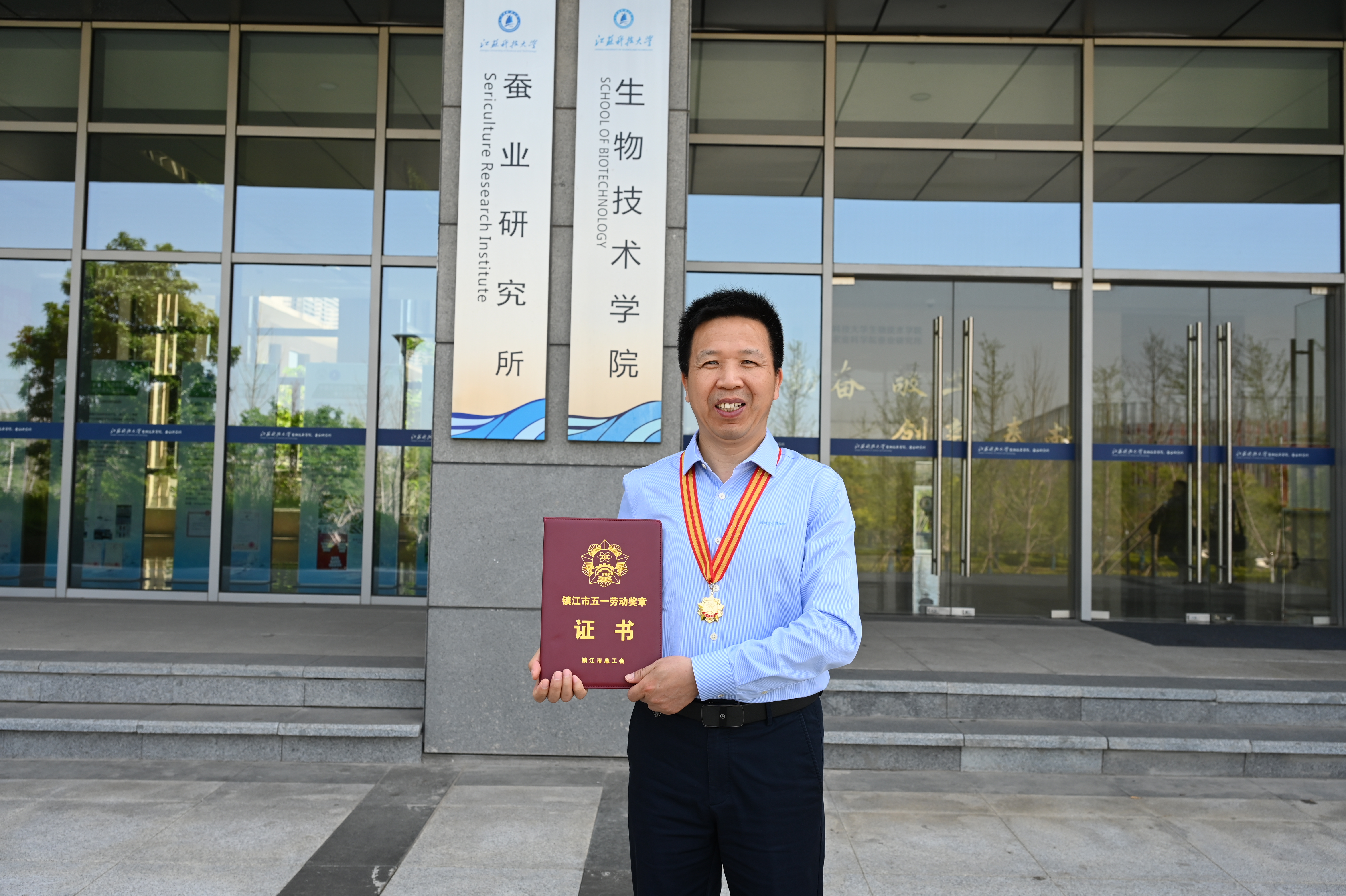 1651826921265206.jpg 1651826921265206.jpg