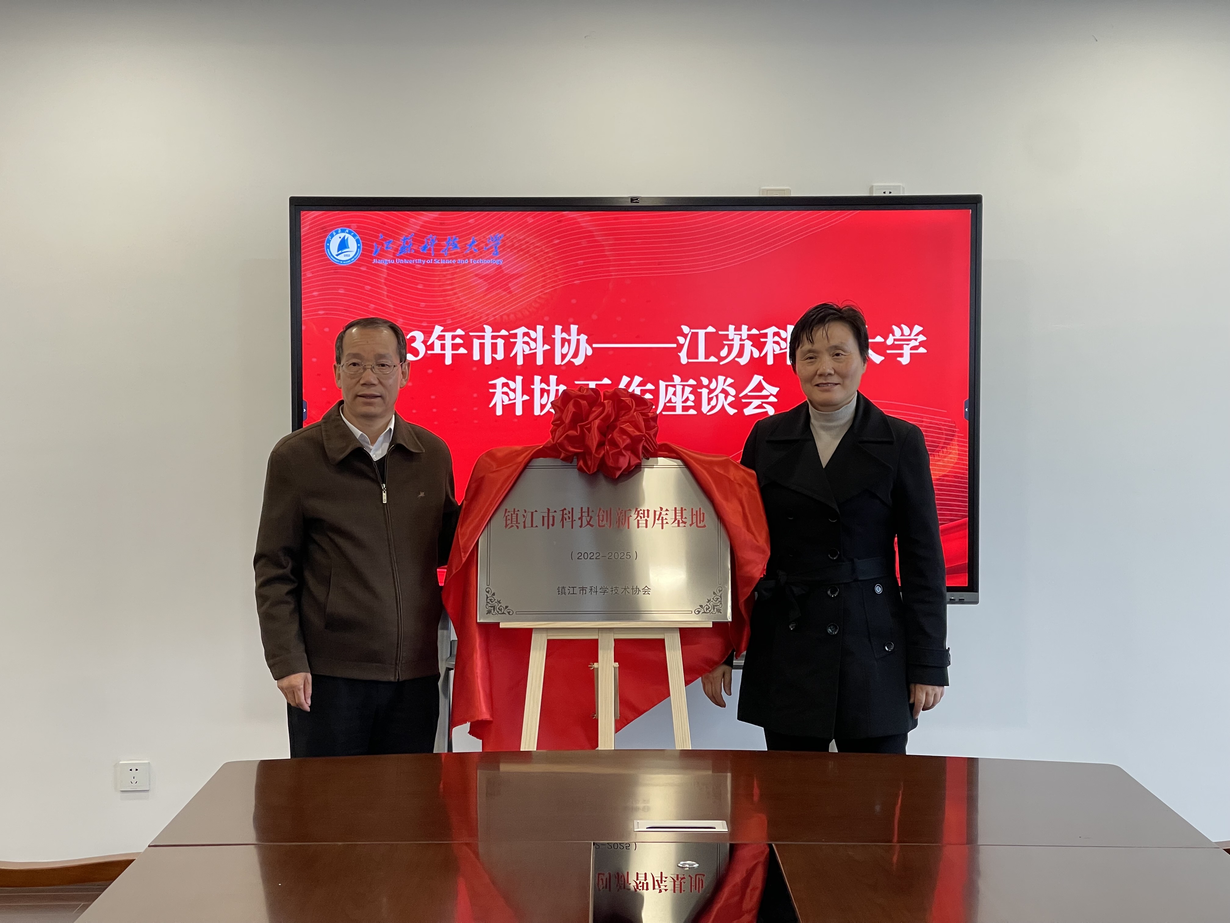 1680760969402572.jpg 1680760969402572.jpg