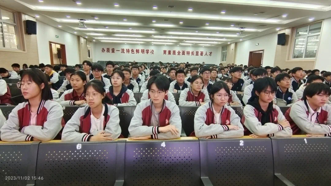 1700016292139910.jpg 1700016292139910.jpg