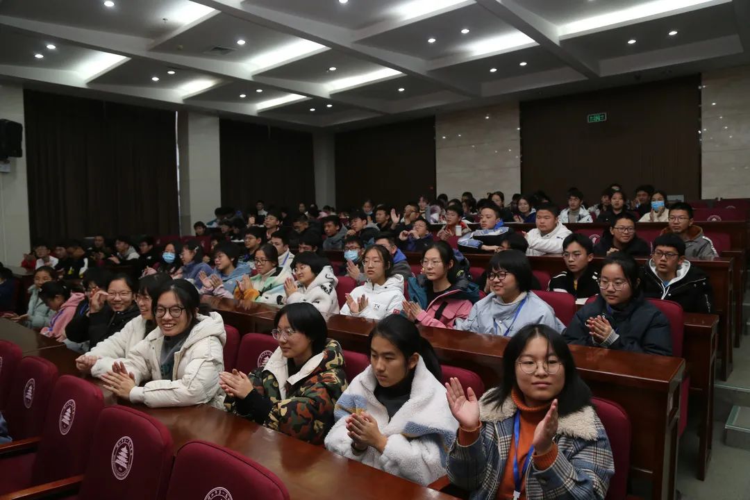 1645425915971779.jpg 1645425915971779.jpg