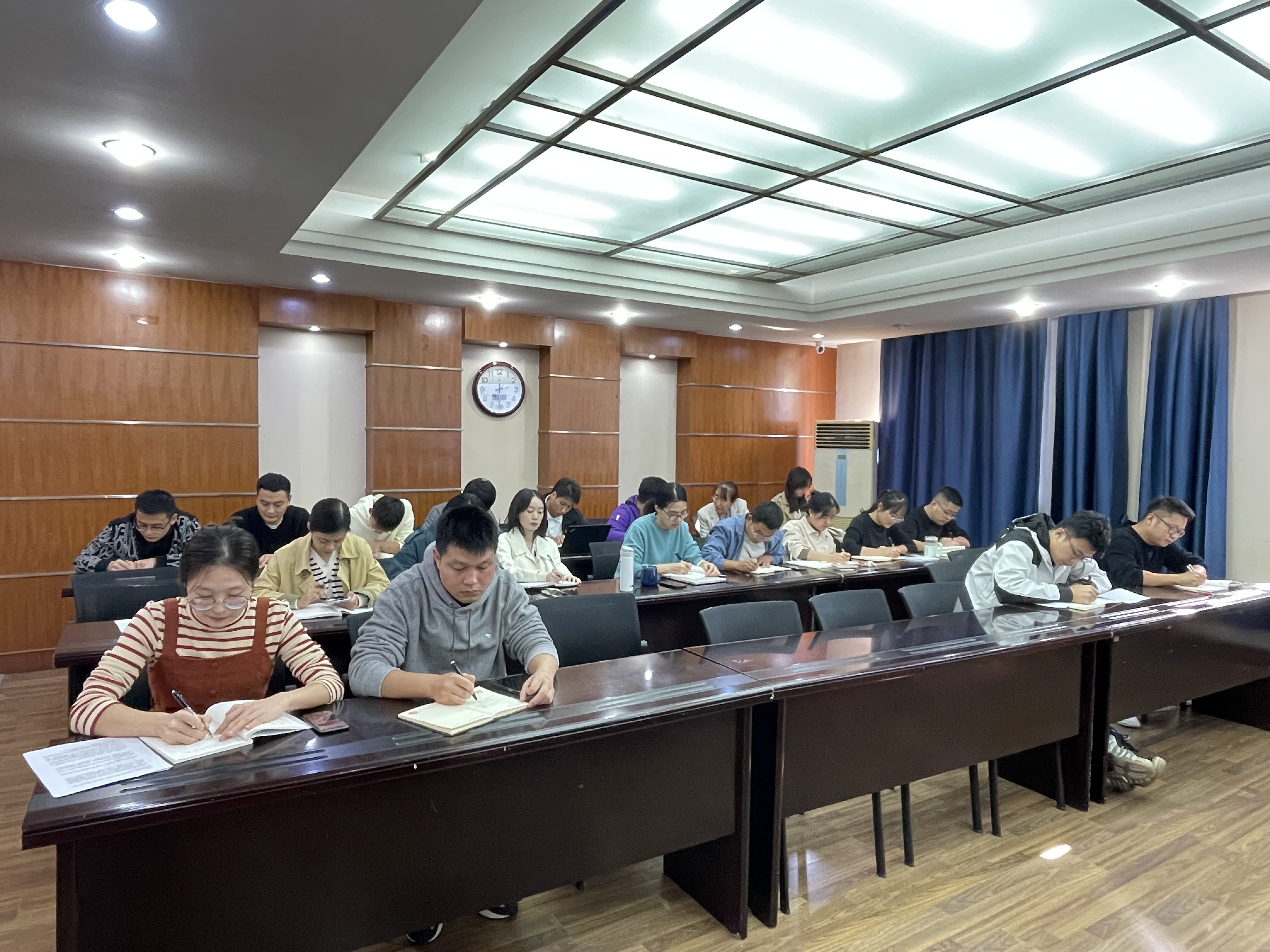 1665665798500046.jpg 1.jpg