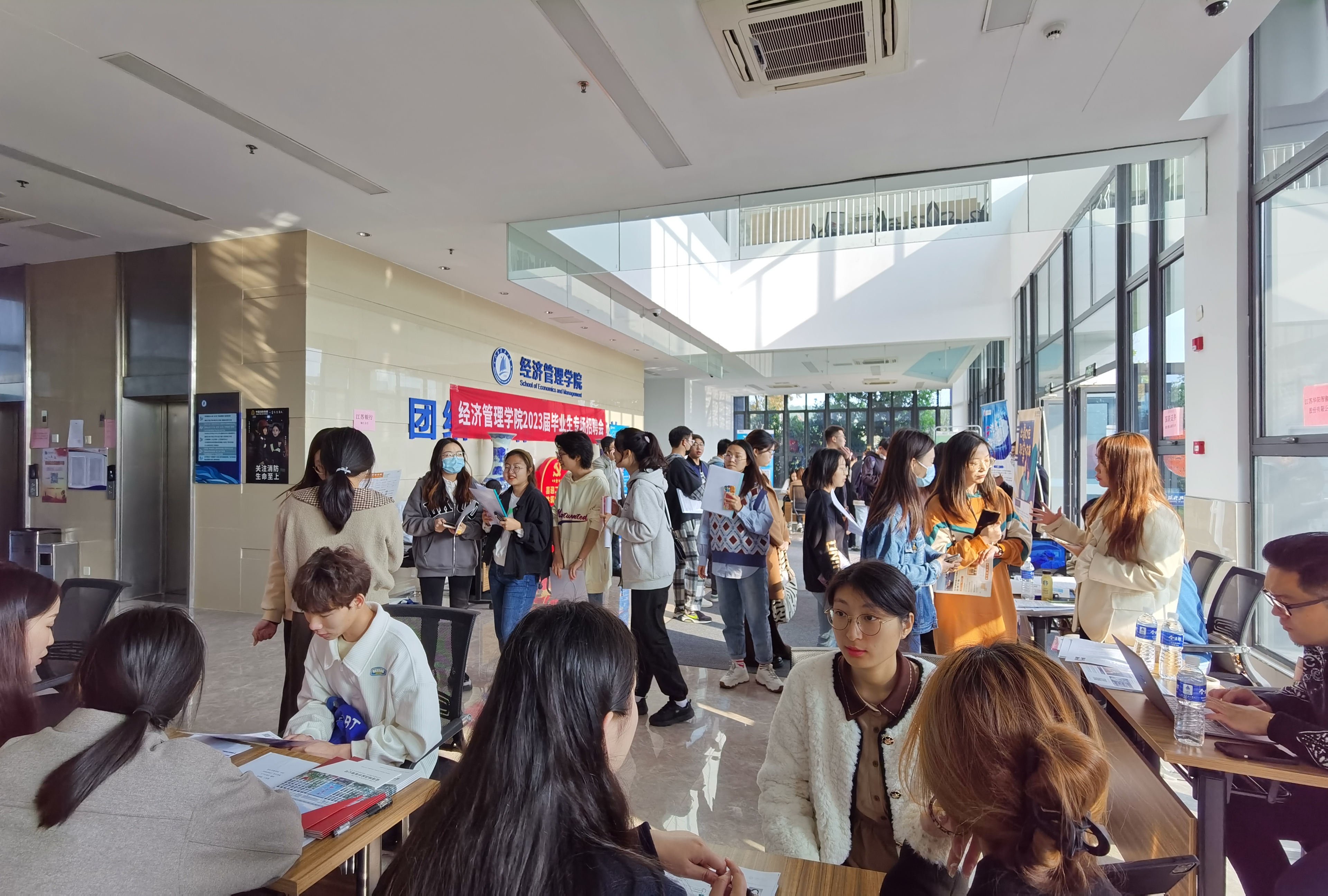 1670812685999884.jpg 1670812685999884.jpg