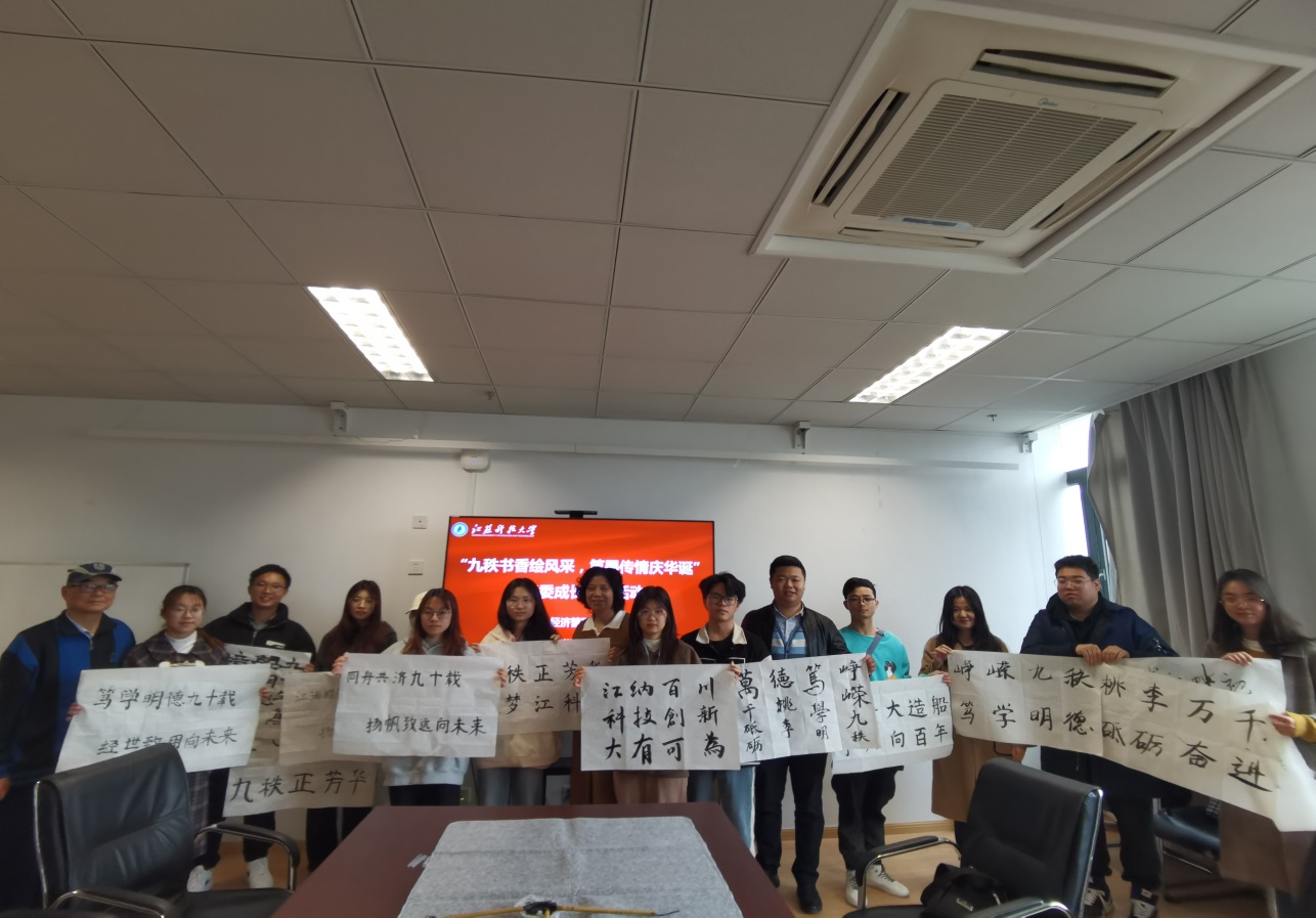 1683168216672688.jpg 1683168216672688.jpg