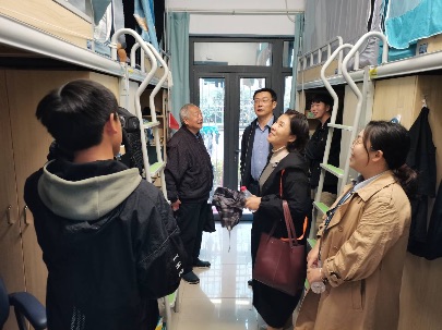 1635142445413197.png E31C86D3F417154E43423EDB6290E415.png